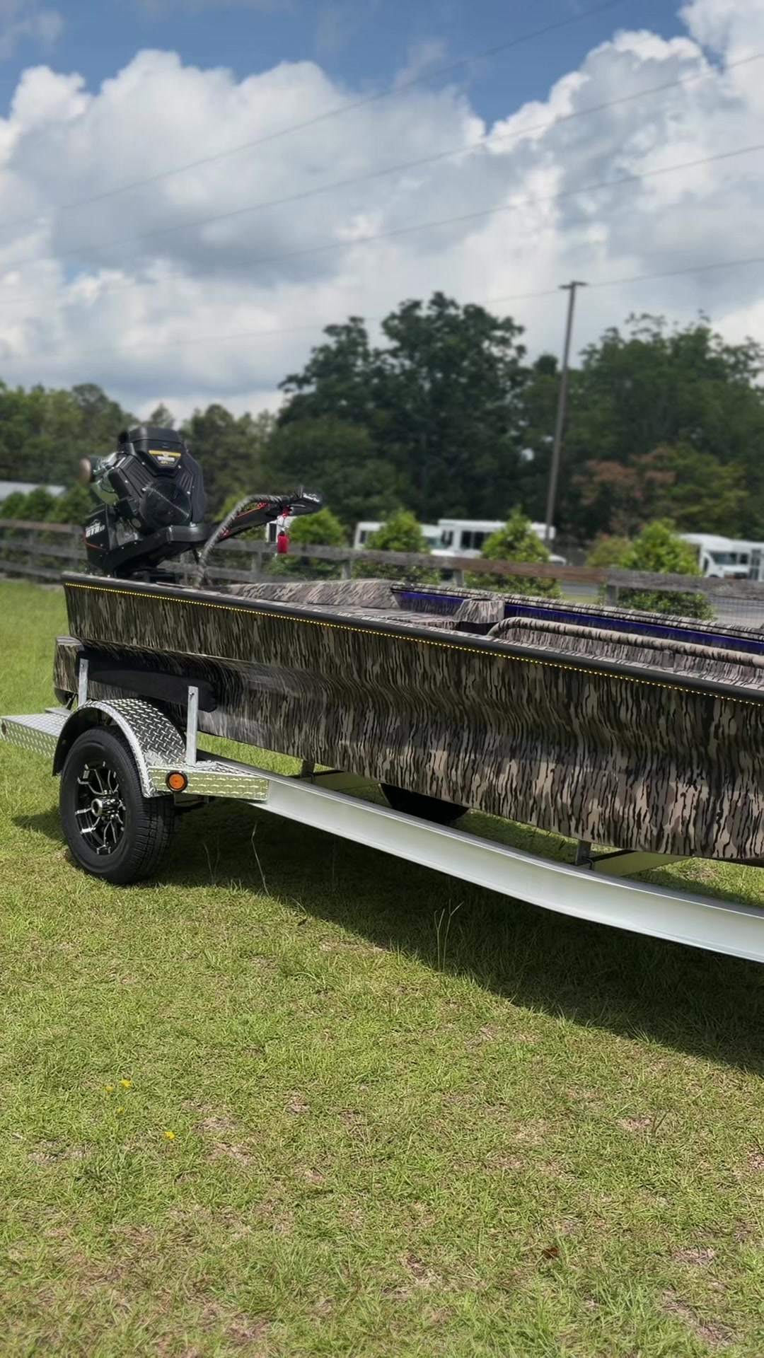 @Duck Boat Customs