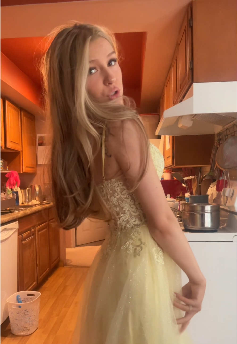 @lenaliciousxoxo