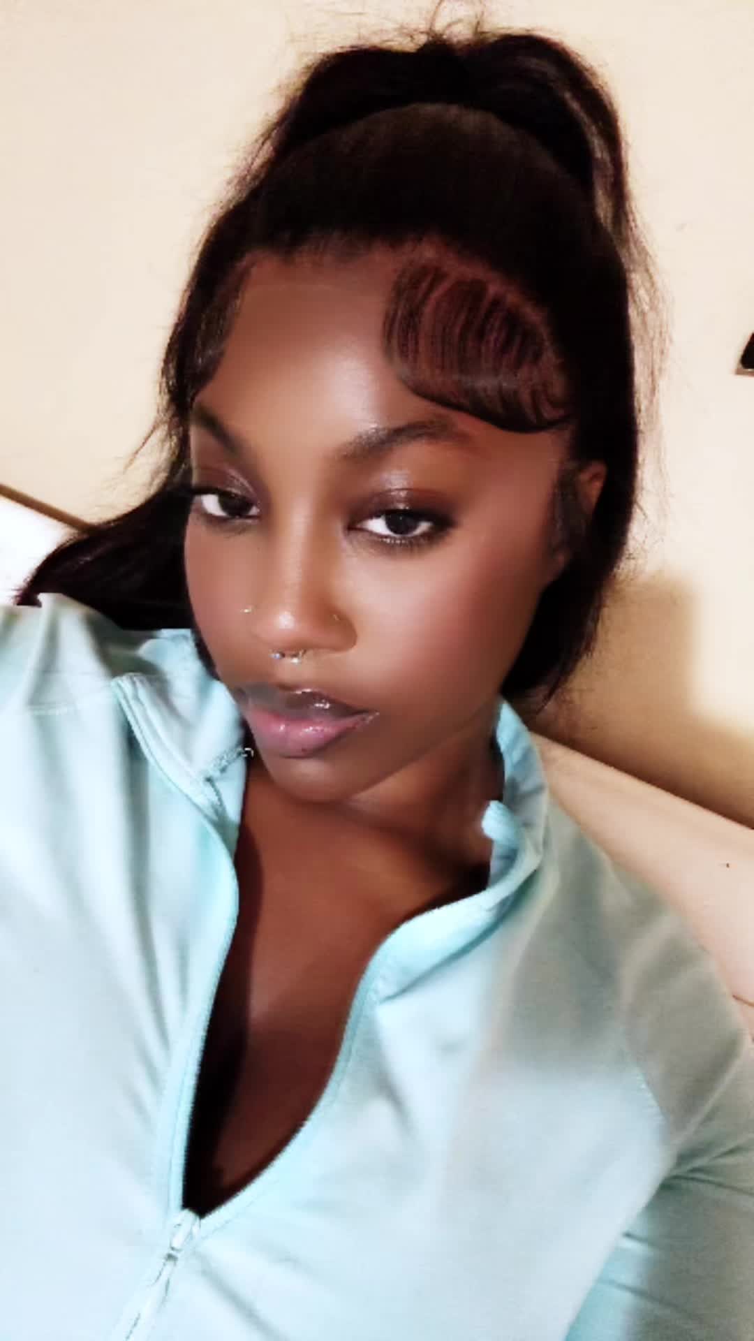 @AaliyanaShad&aacute;💙