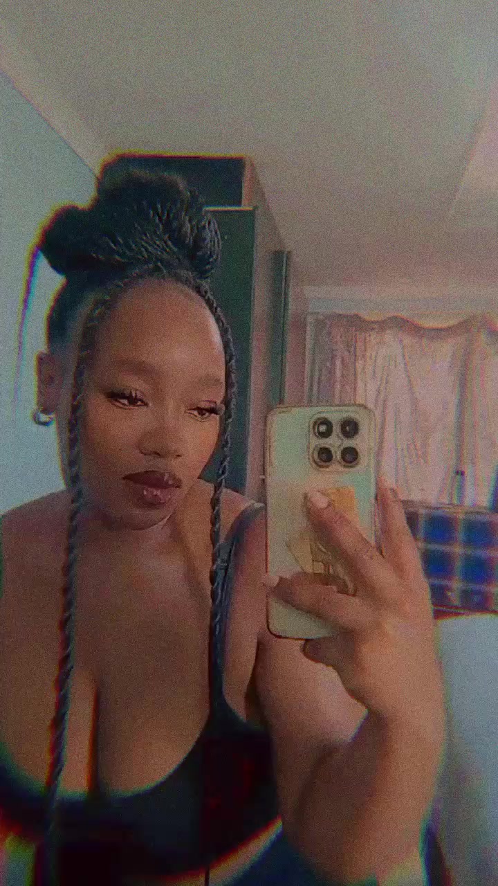 @_Lindokuhlenkosi👑