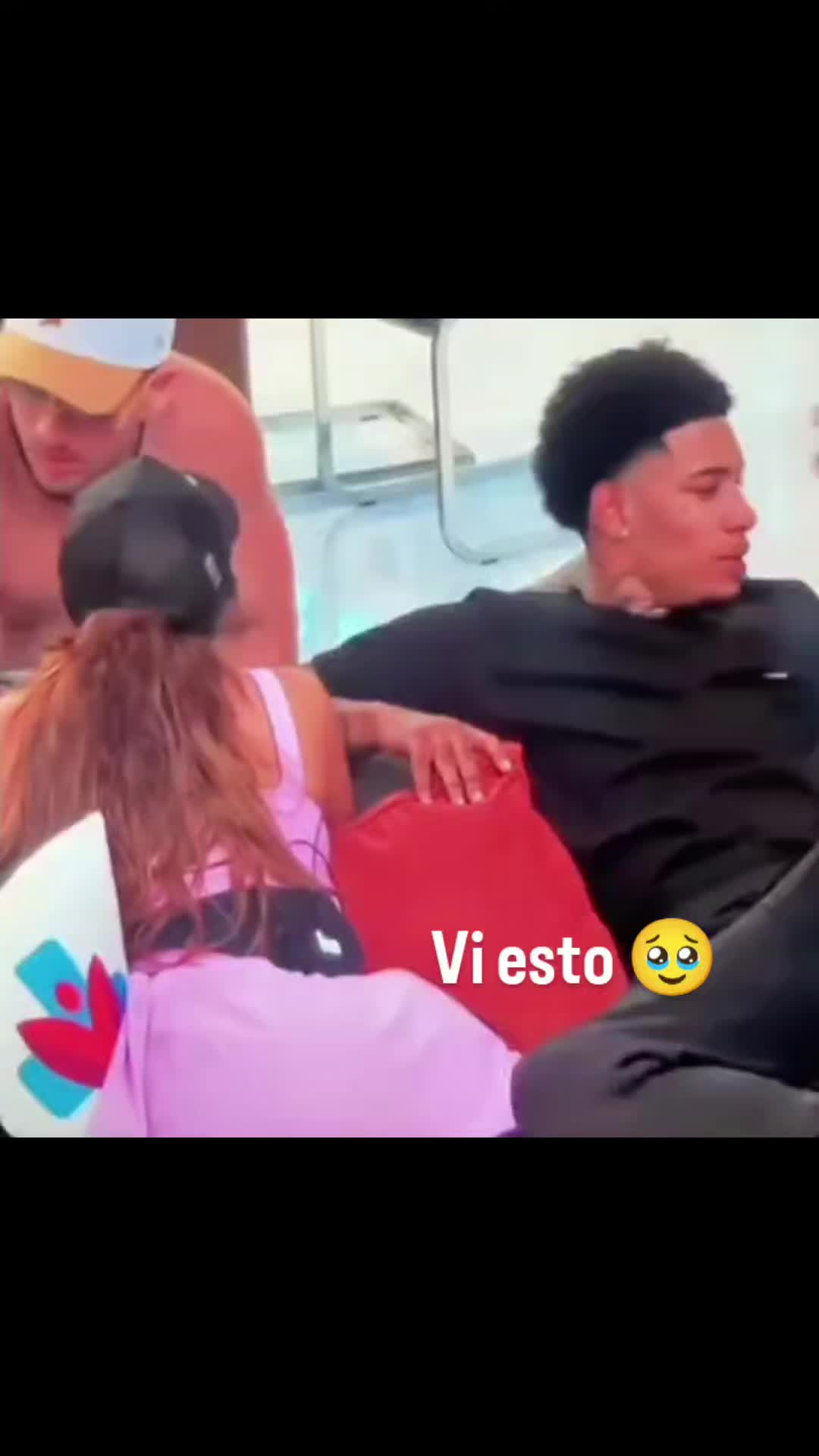 @Zoe Estrella