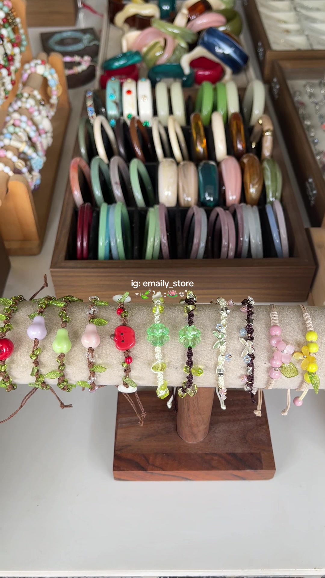 @emaily_store