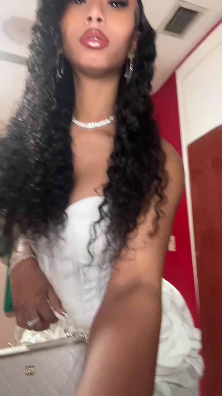 @𝒶𝓁𝓎𝒾𝒶𝒽