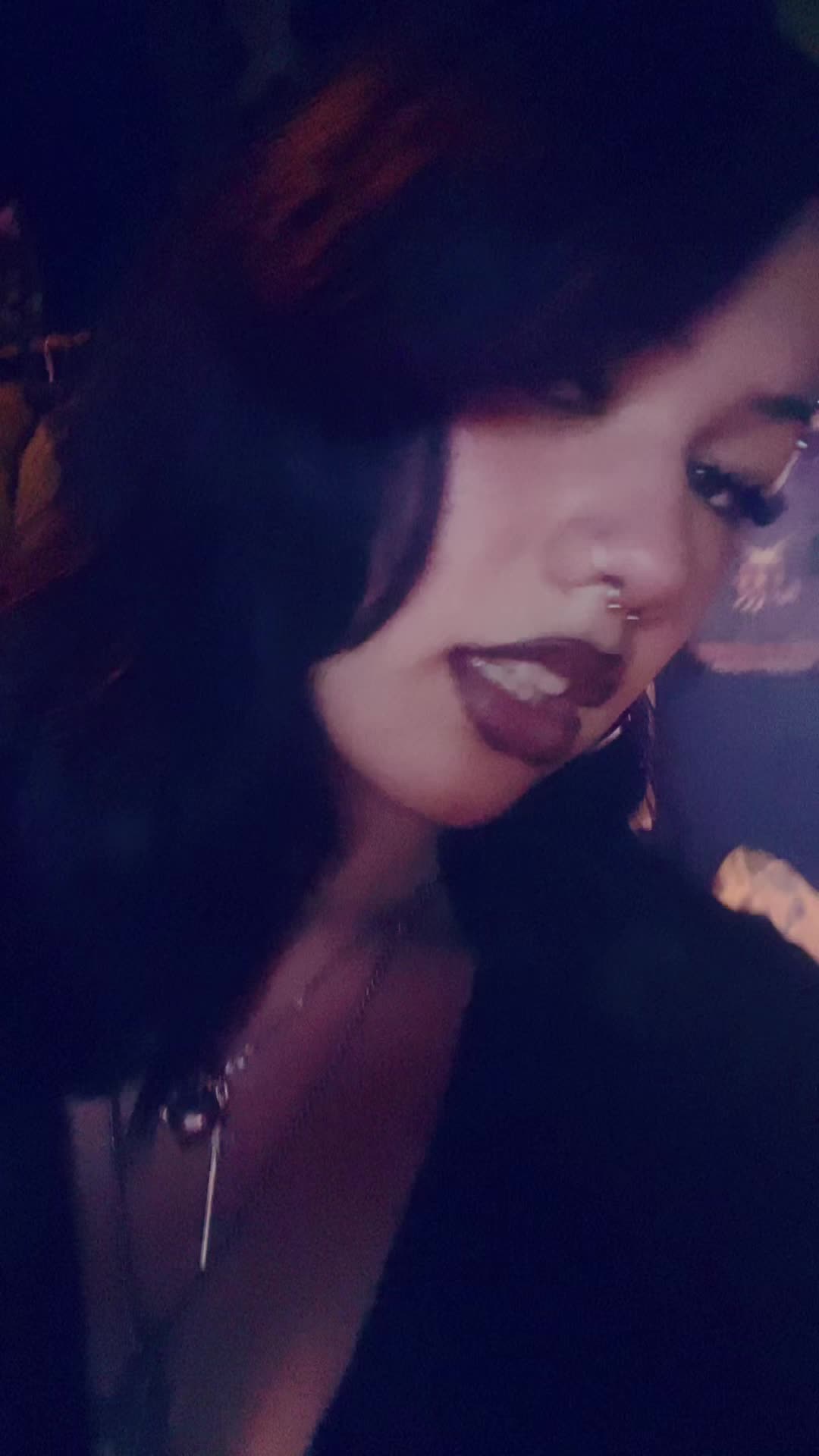 @Lizzyy