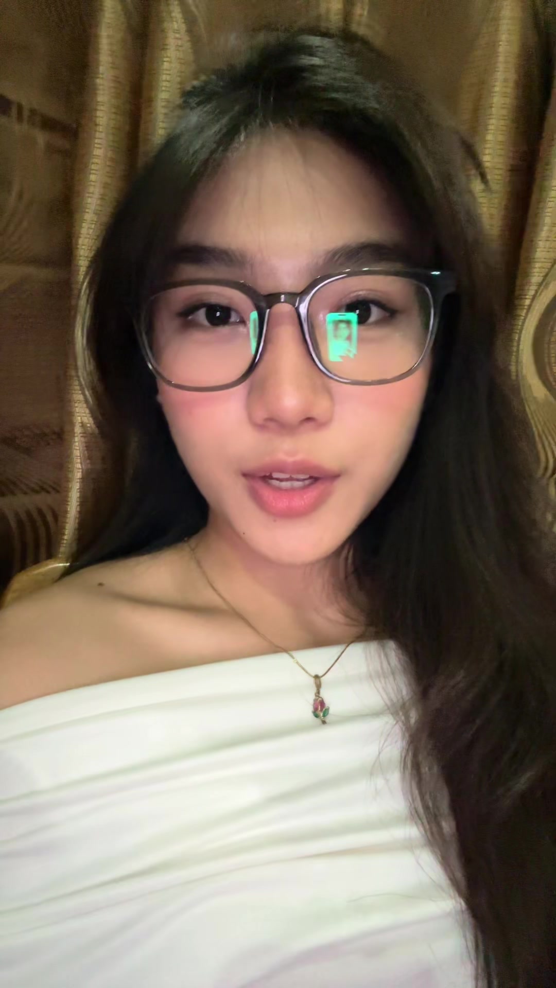 @Yhana Nicole