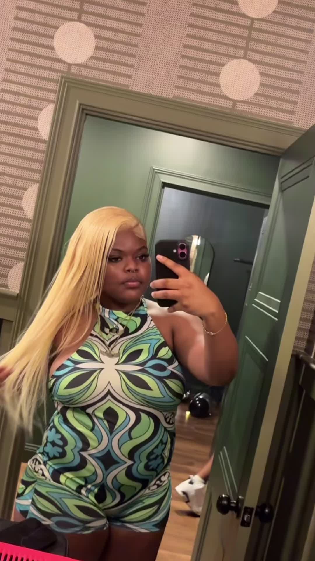 @motionmizz_
