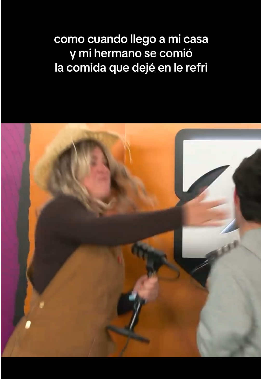 @Zacatelandia