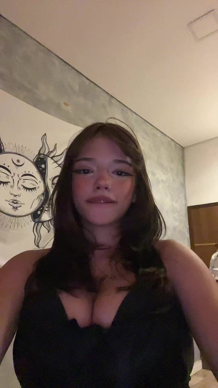 @Violeta