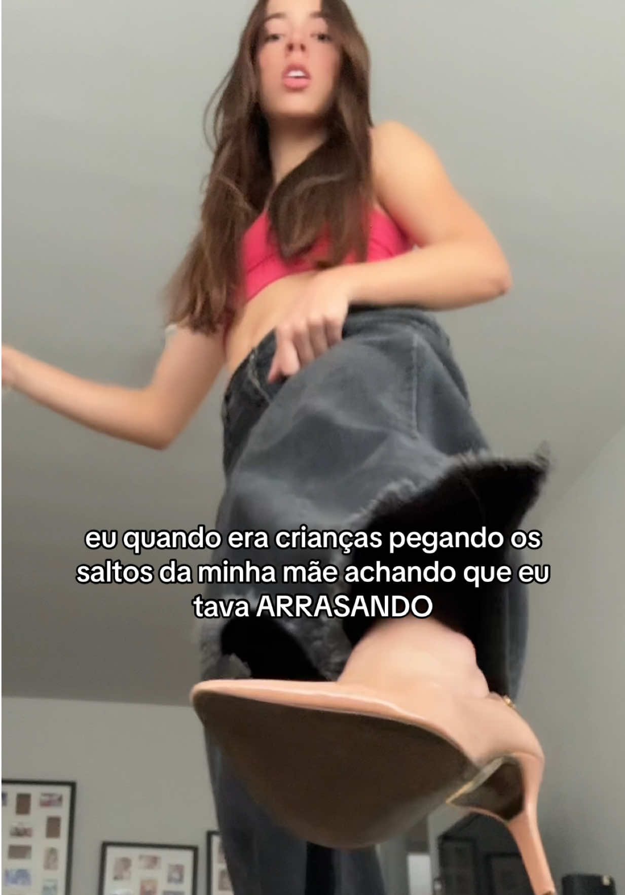 @Julia Andrade
