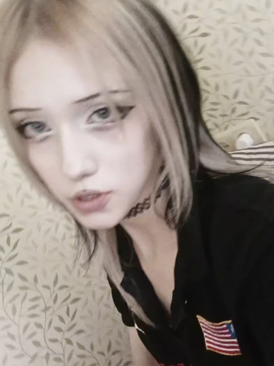 @✧・゚: *✧・゚:*