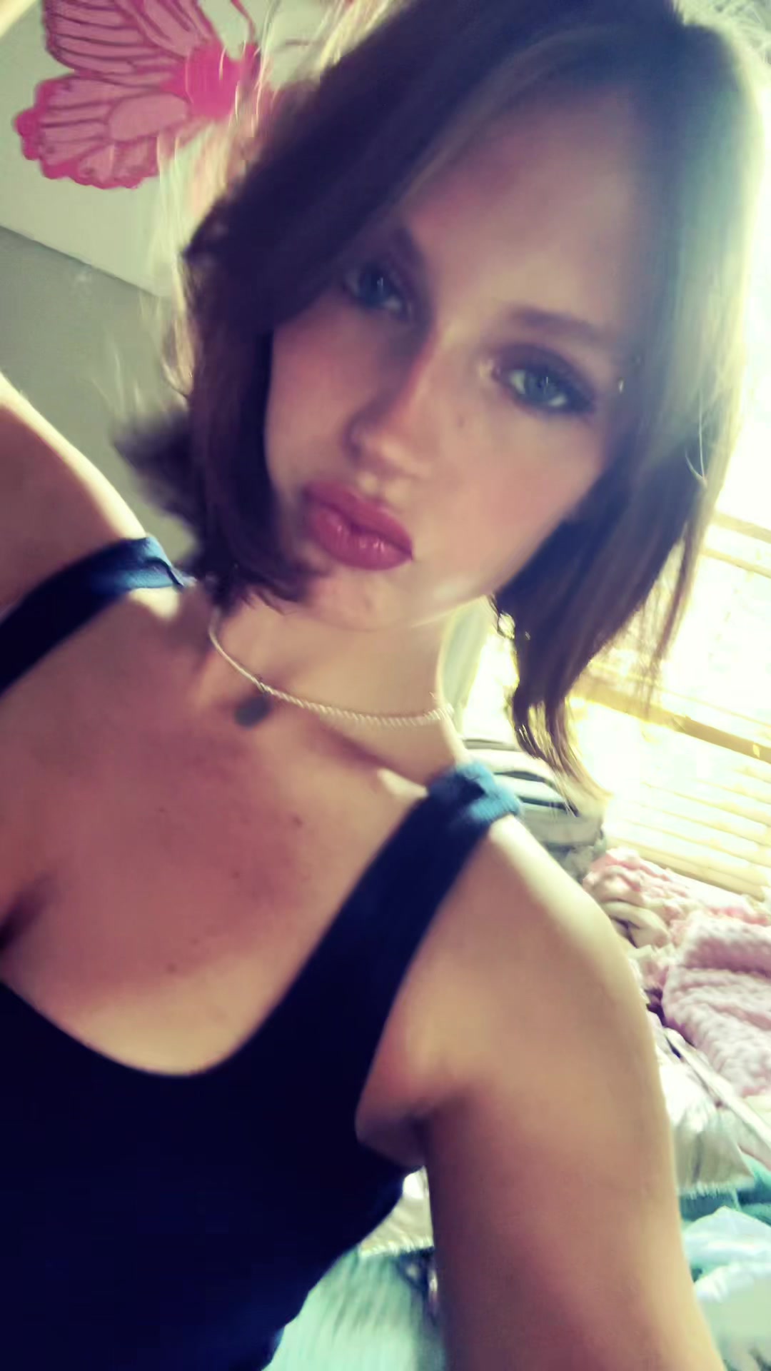 @elliefaye06