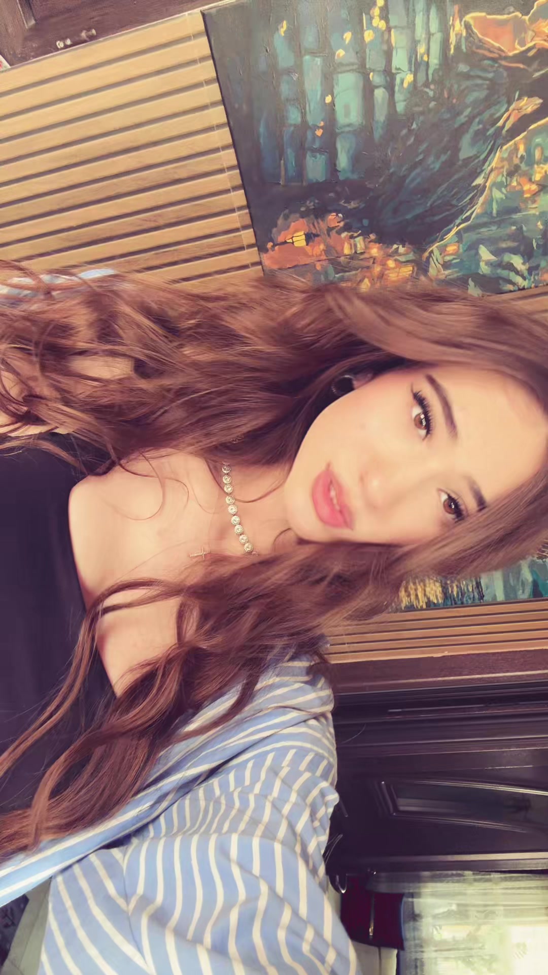 @Ianira