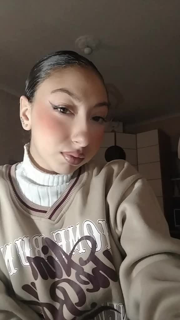 @👑