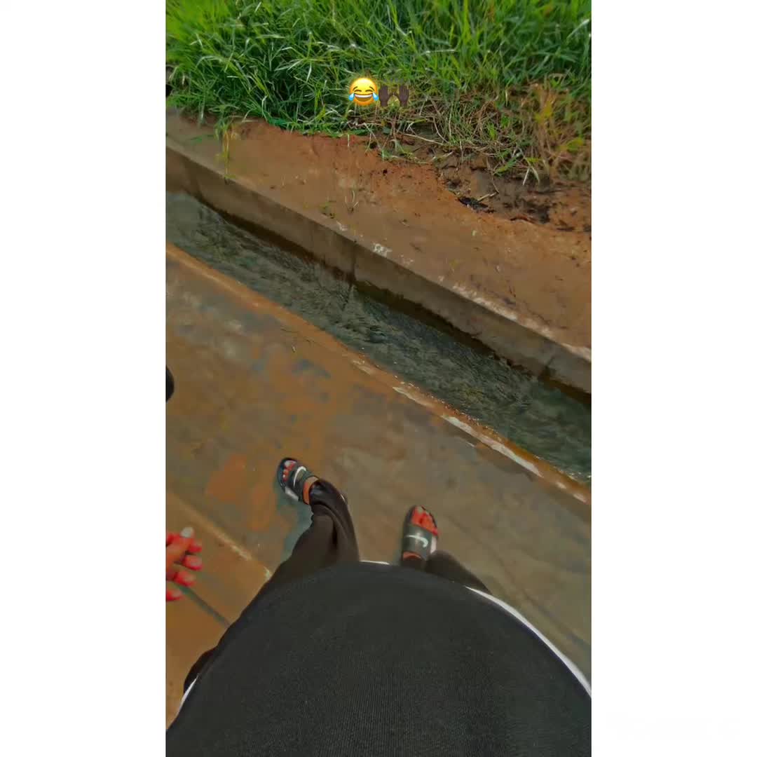 @𝐓𝐇𝐄𝐖 •̀ᴗ•́ 𓆩𝐍𝐎𝐌𝐈𓆪 🖤