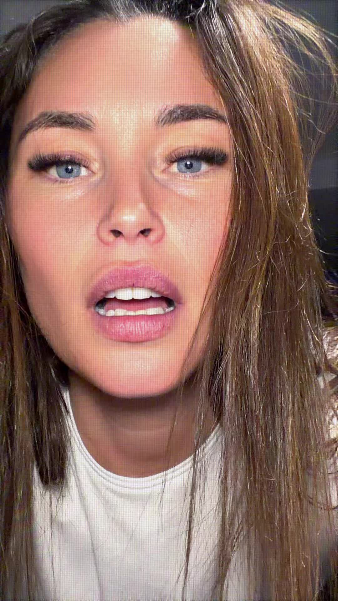 @newandreaa