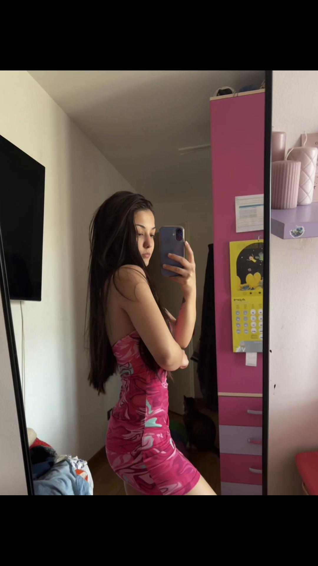 @Becky🐱