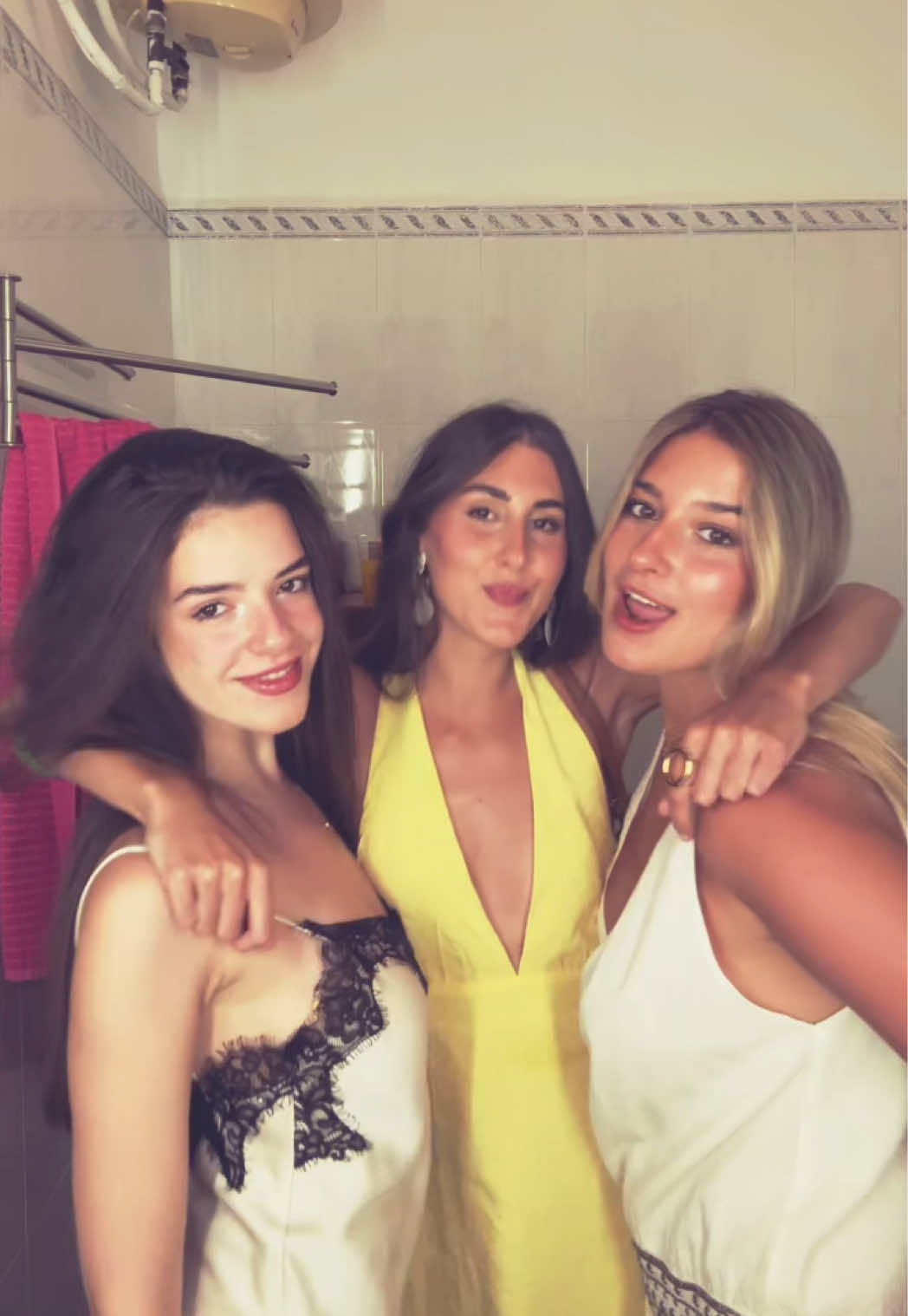 @adri agüí