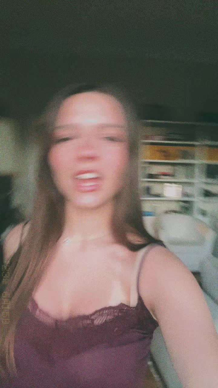 @saraaaa🌟🪩🍒🍸