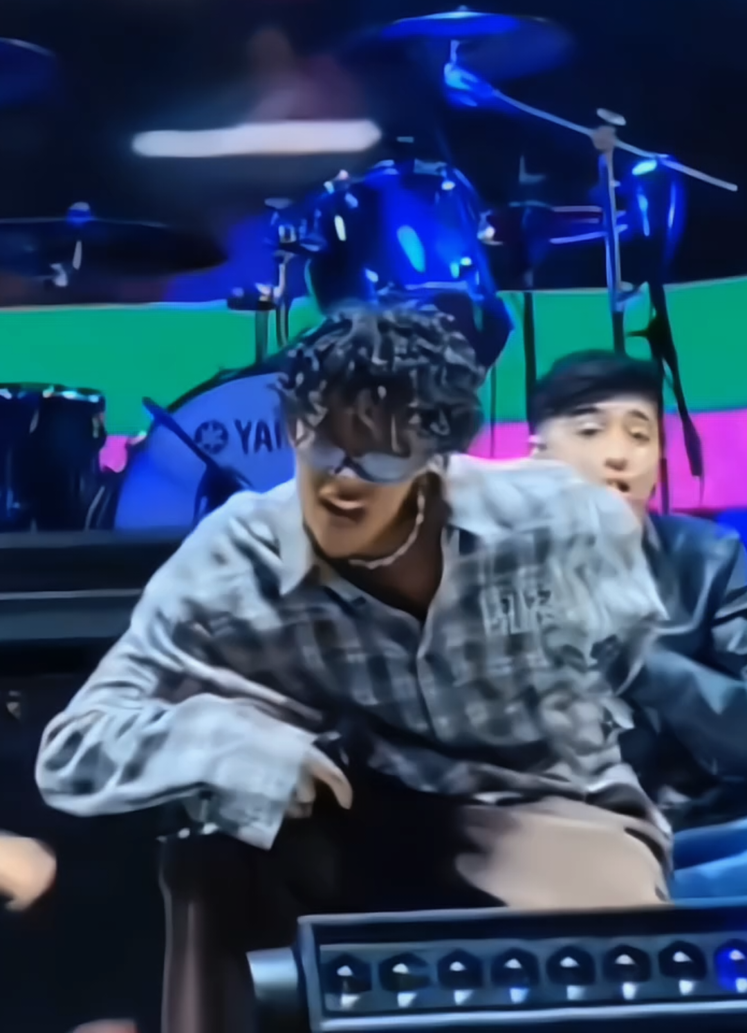 @Idolfocus╰➝ᵐᵃⁿᵘ