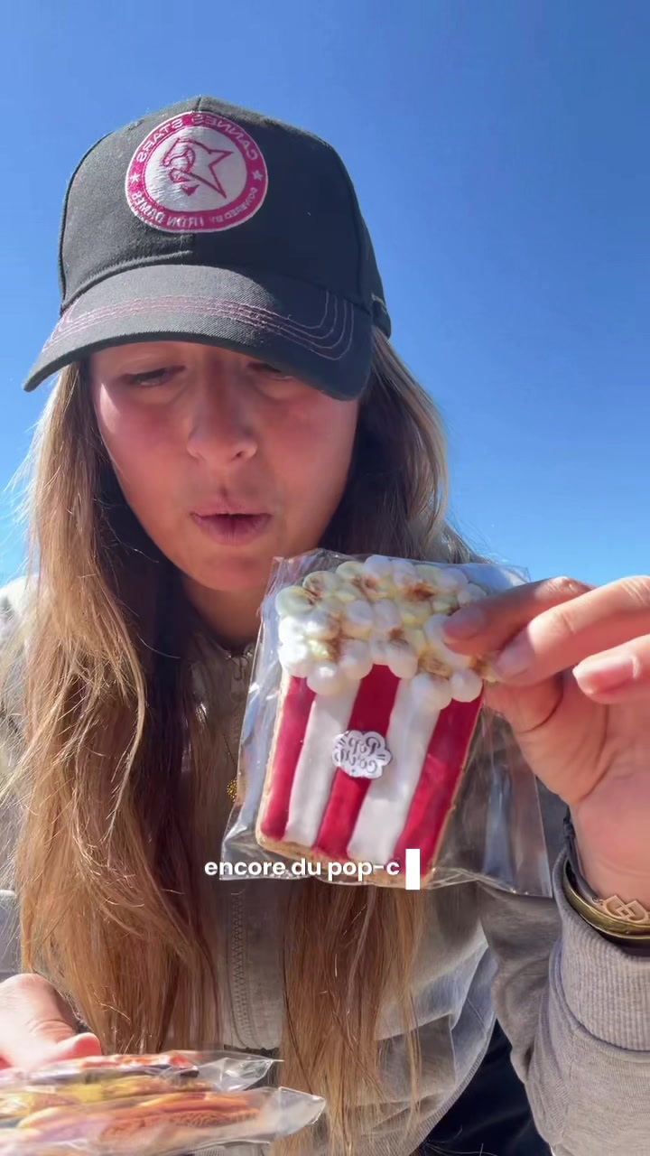 @juliamermillod