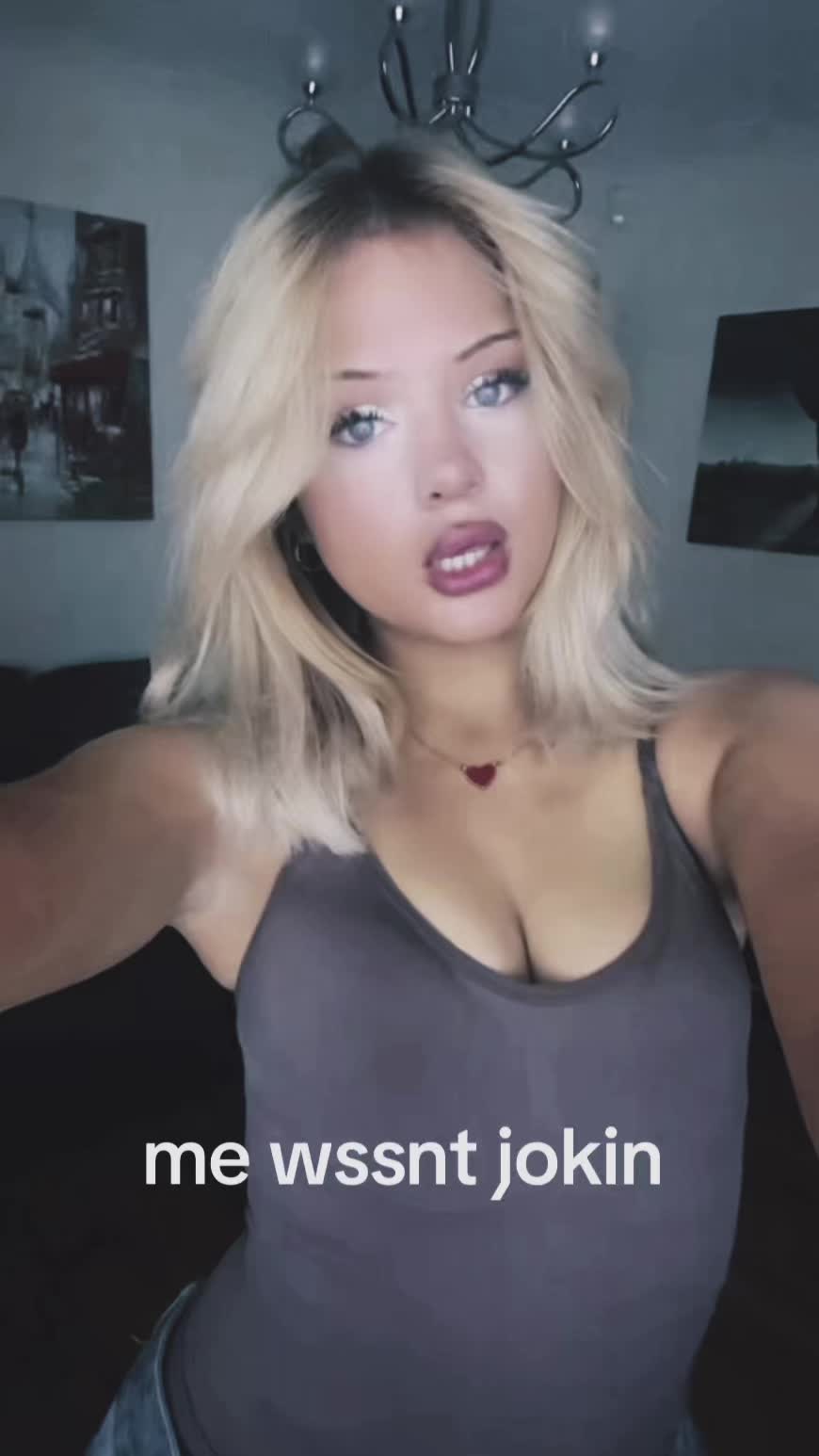 @em๐