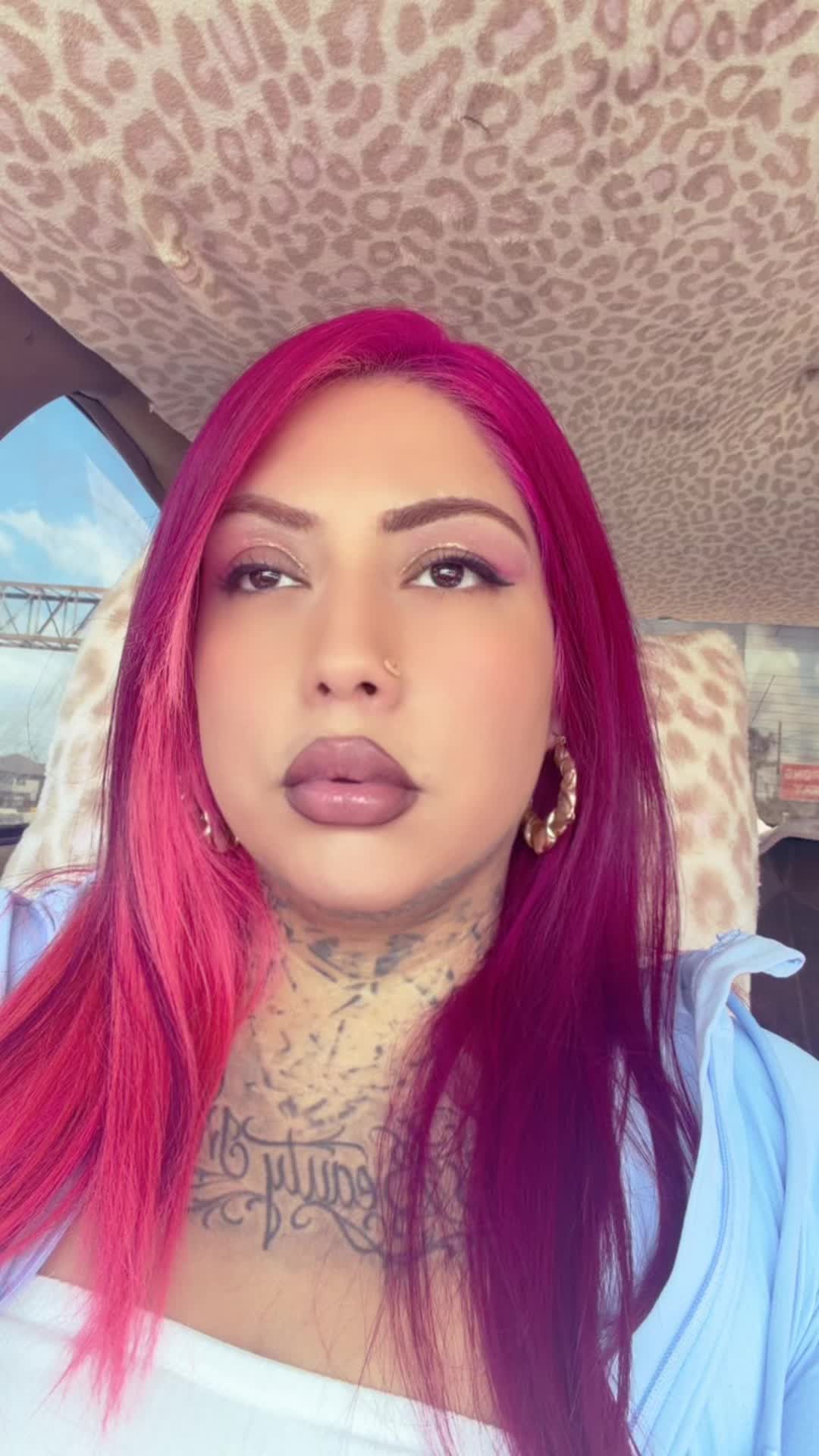 @Laura Ann🥀