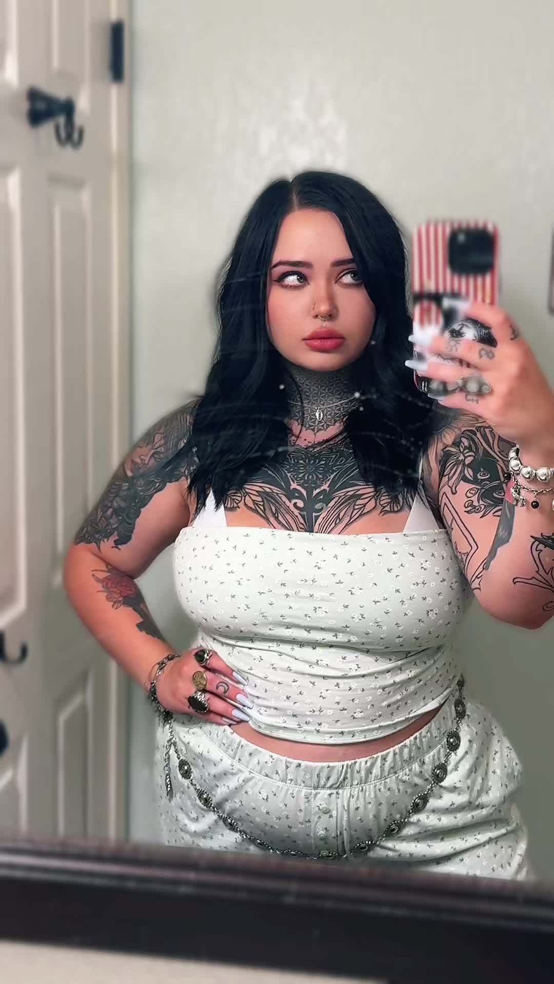 @🦇ℬ𝓇ℴℴ𝓀𝓁𝓎𝓃𝓃🦇