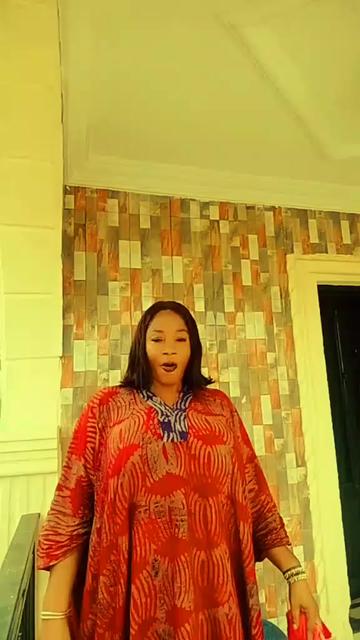 @ADUNNIADE WITH COINS .