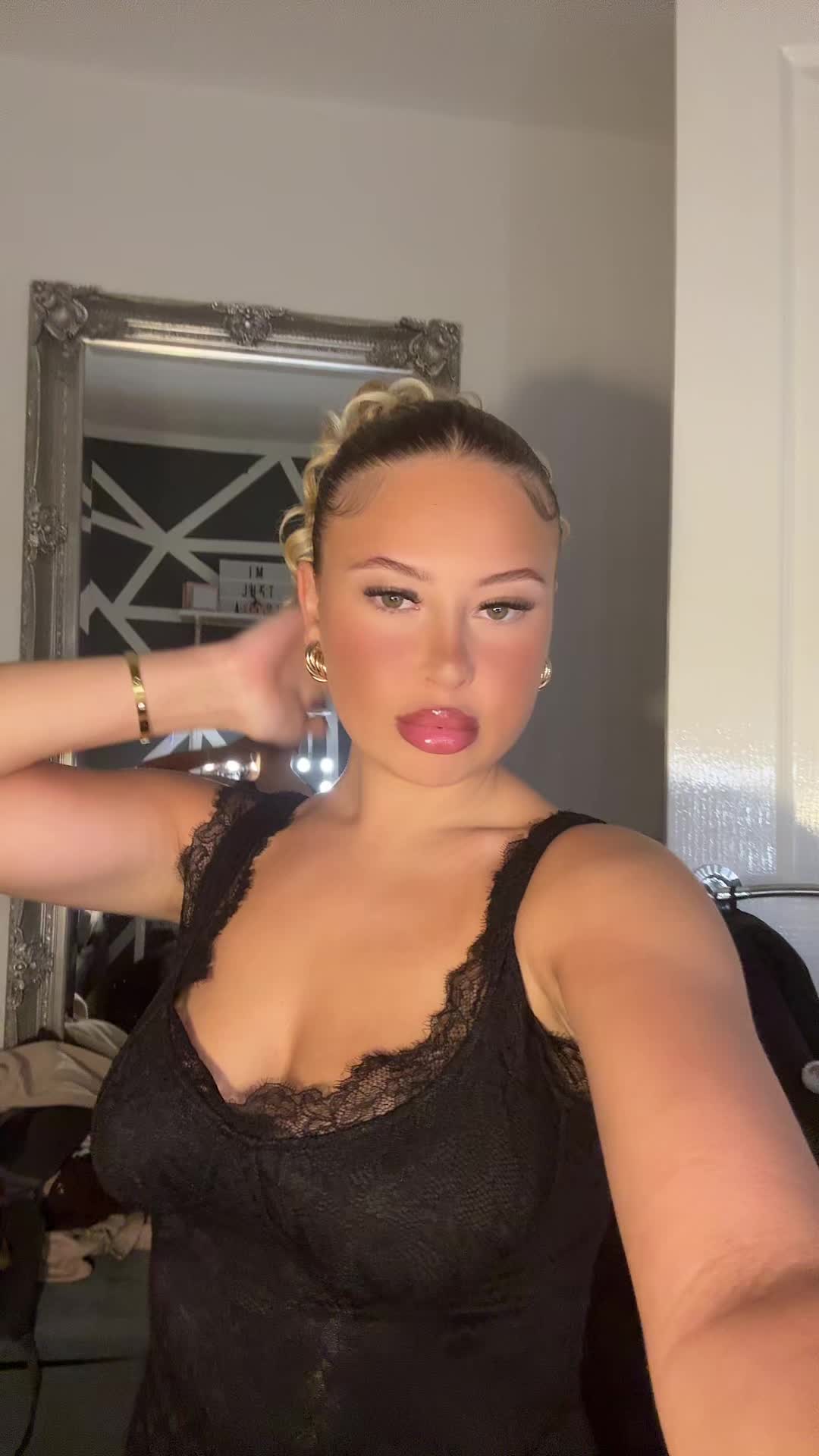 @xmacyria