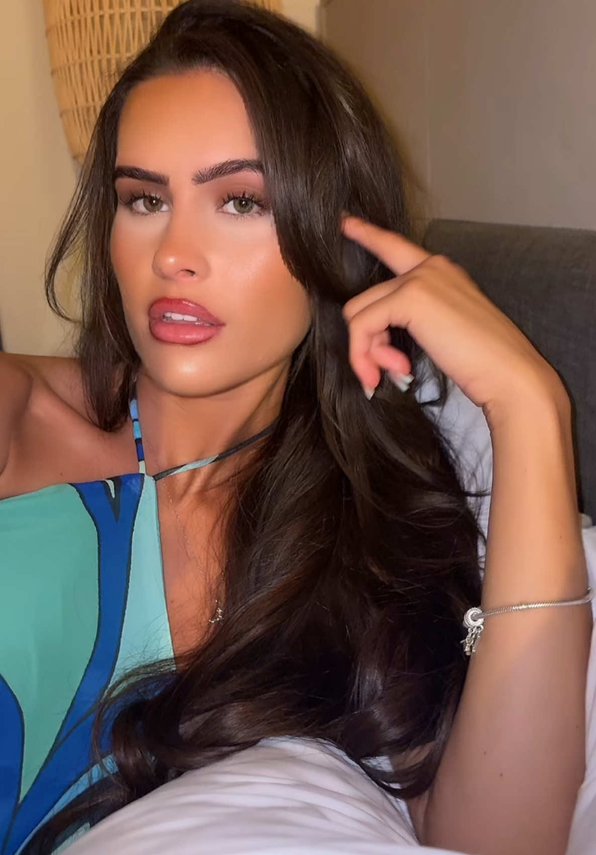 @kayels23