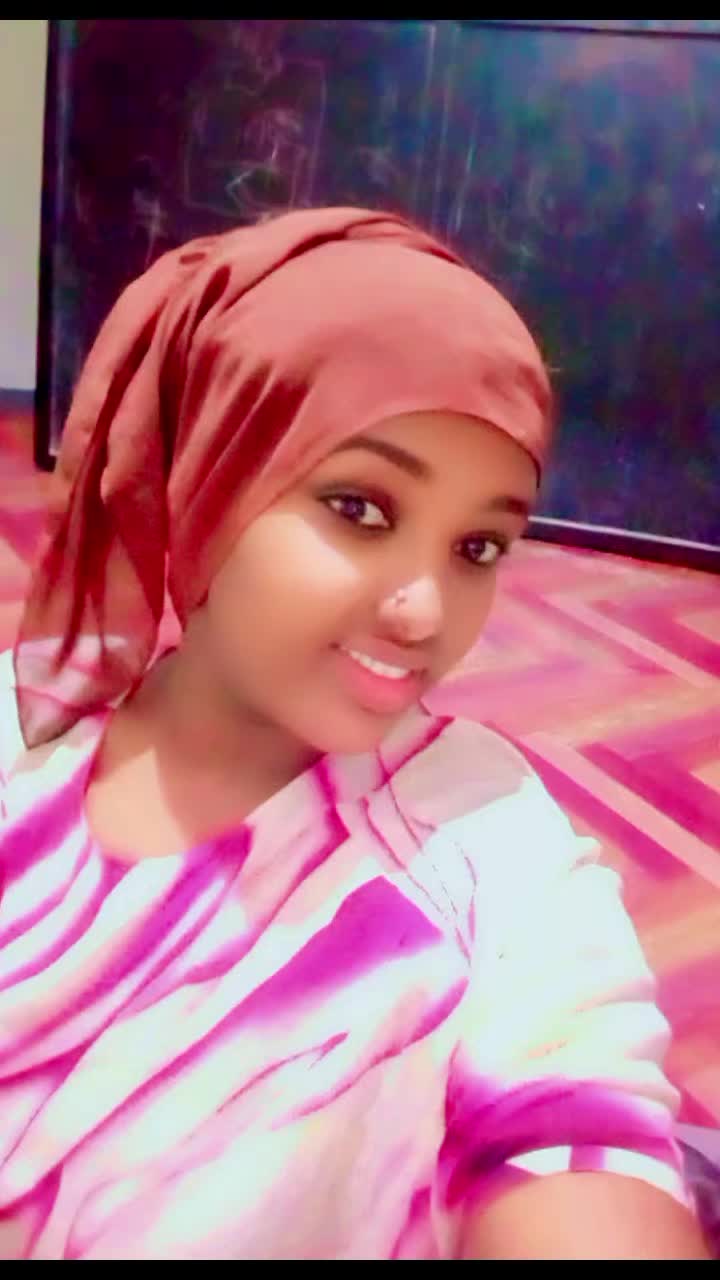 @ሪች ነኘ ፀይሟ