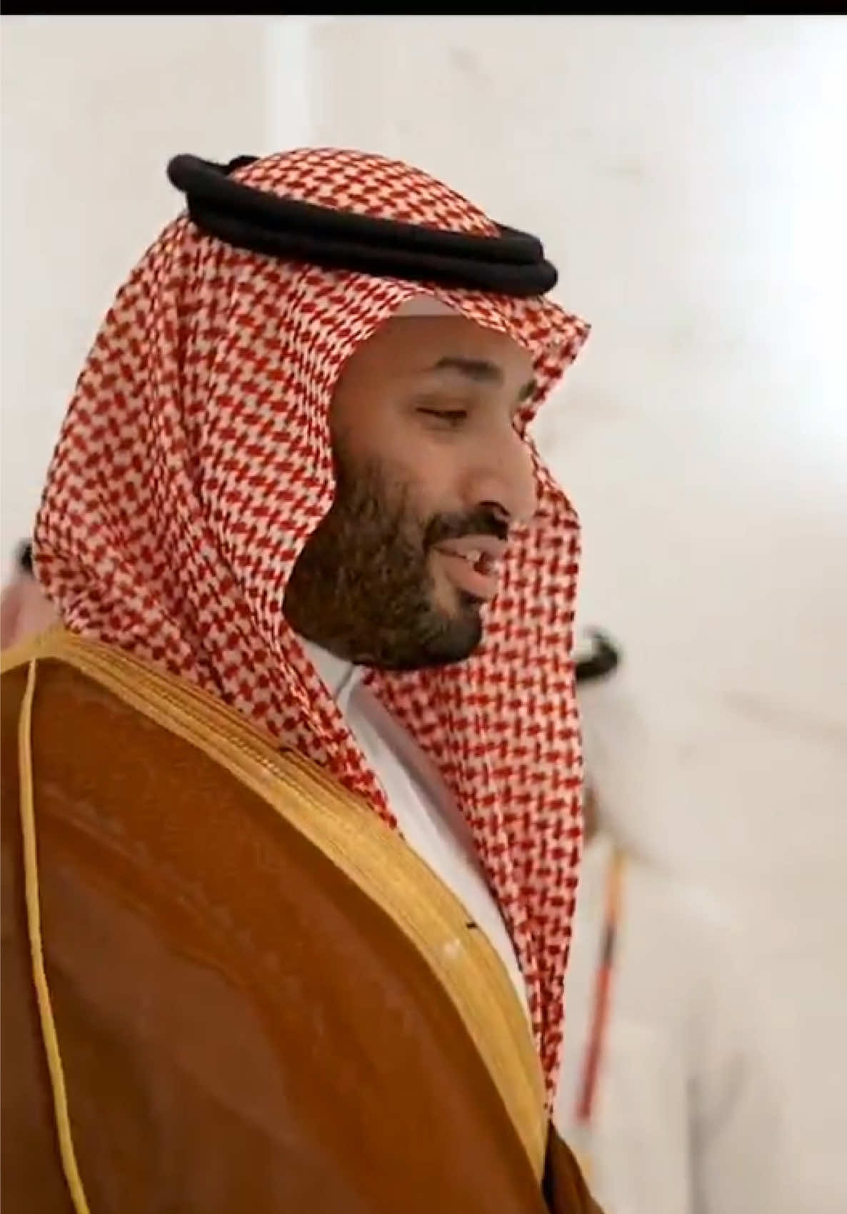 @سلطان بن نايف