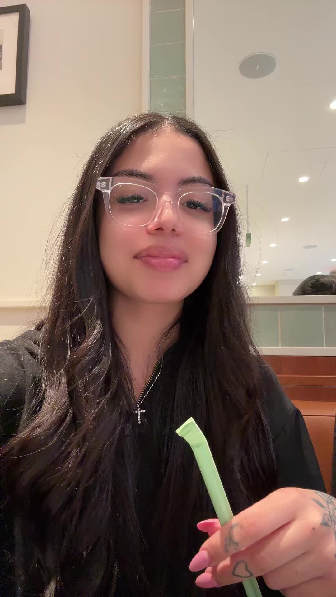 @alexandraamariev