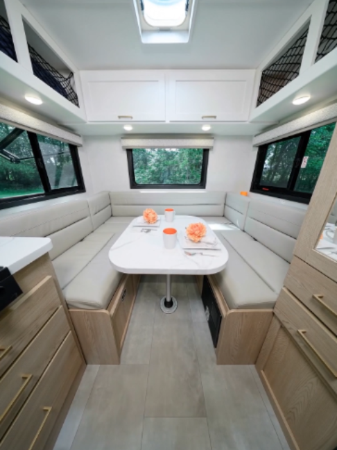 @Thor Motor Coach