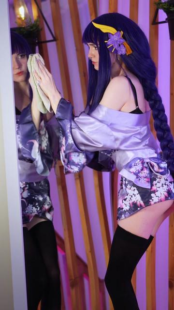 Why is she laughing? @dekomores 🤨 | Astasia ♡ Angel (@astasiangells)