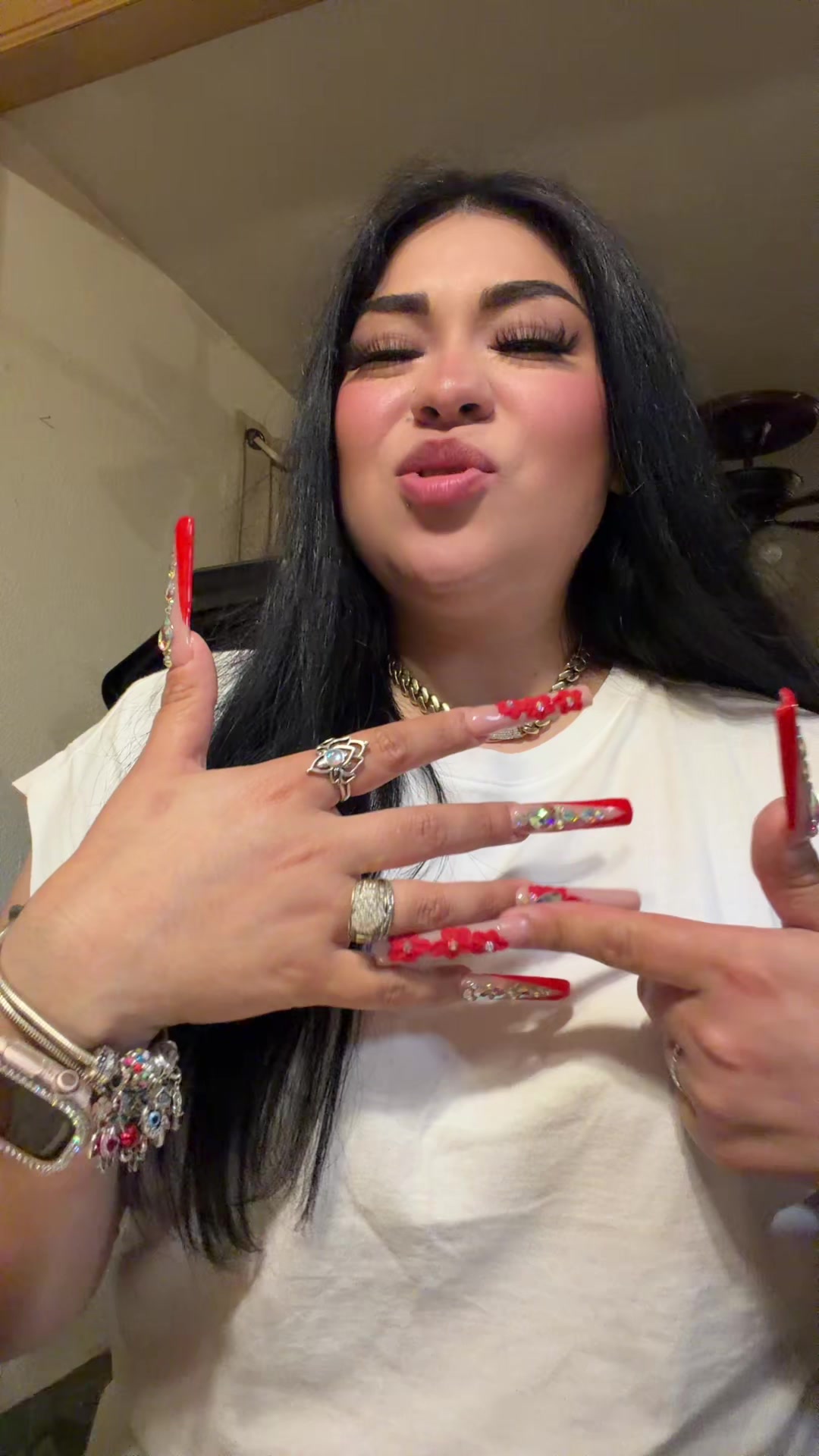 @Chinolas Fashion 💅🍒