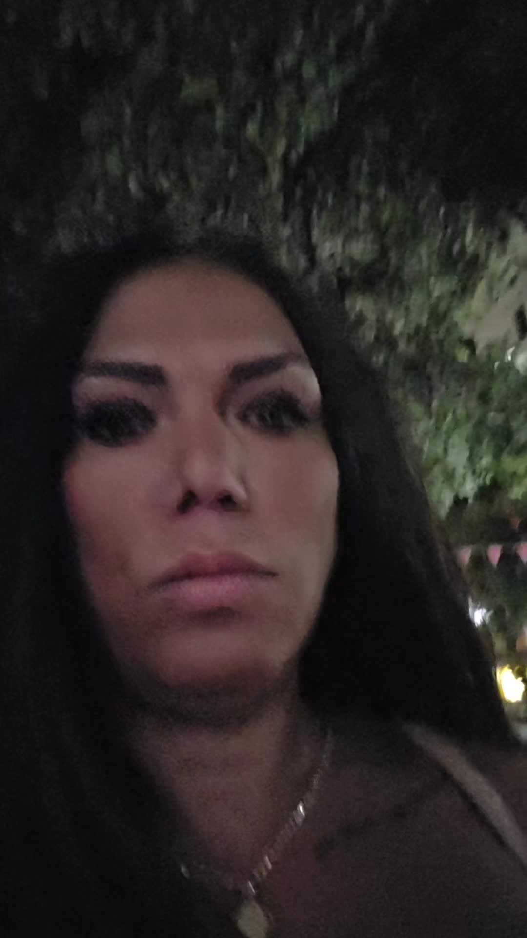 @Roza Vanessa