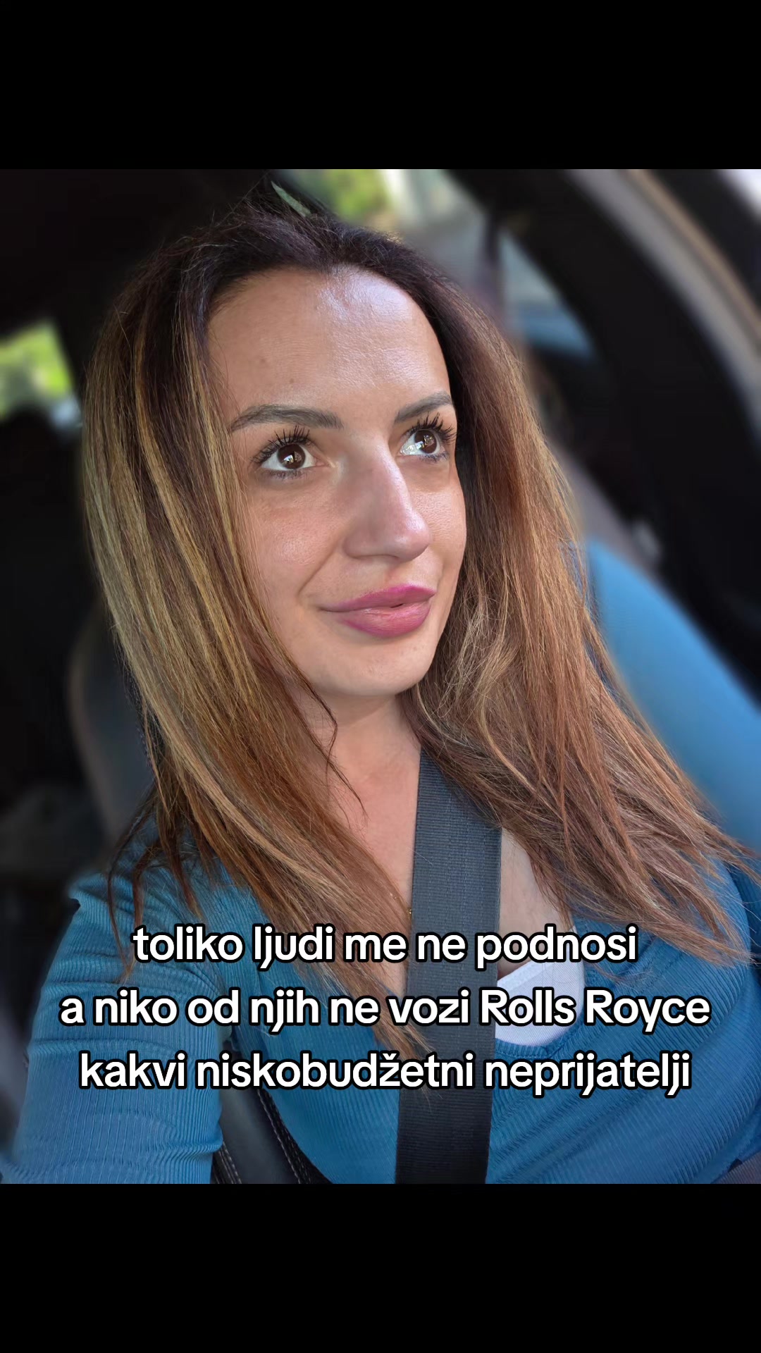 @kraljica_neviđena