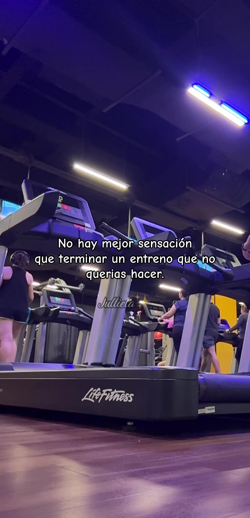 @Jullieta