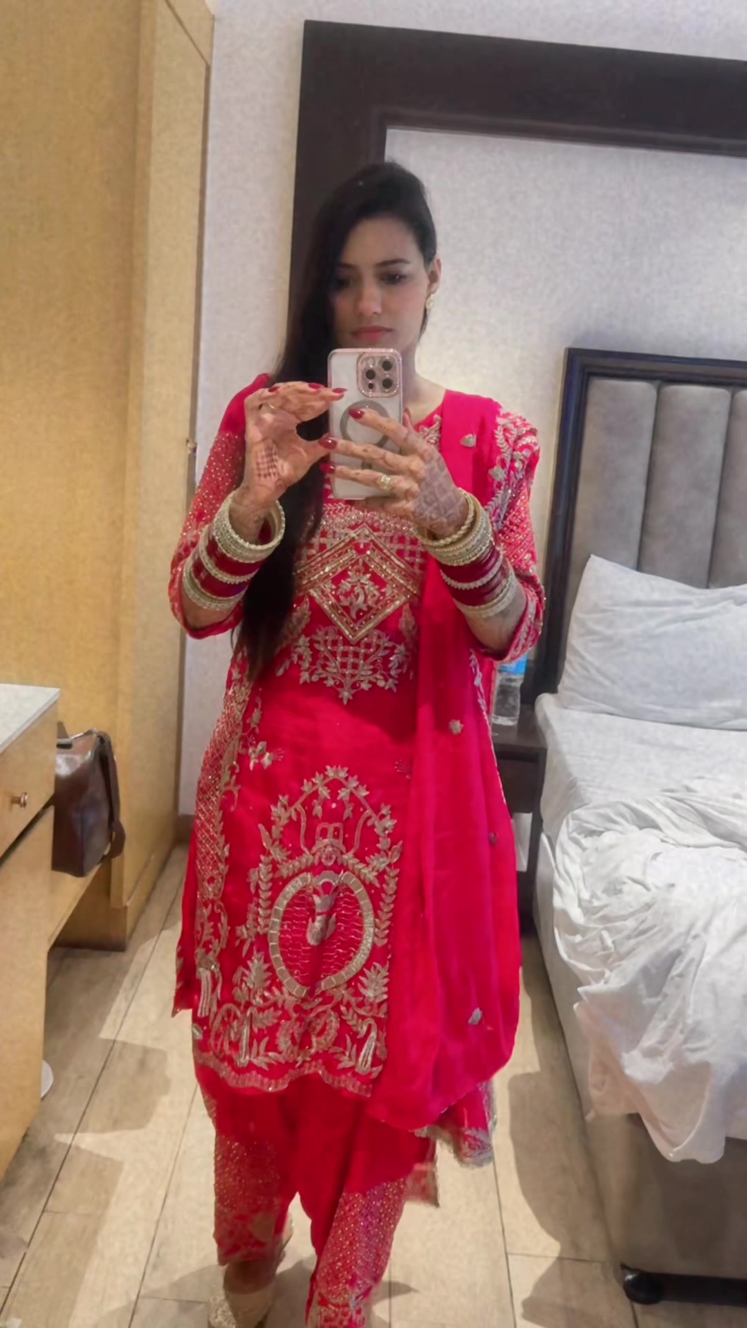 @Kaur@uk