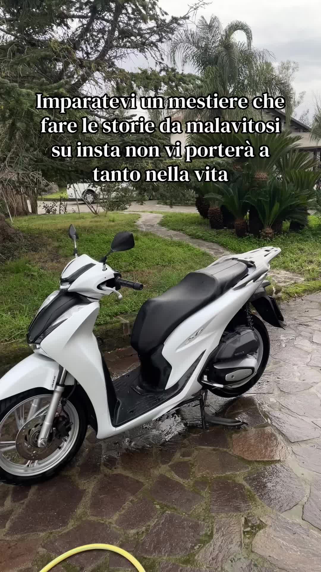 @zii_denny