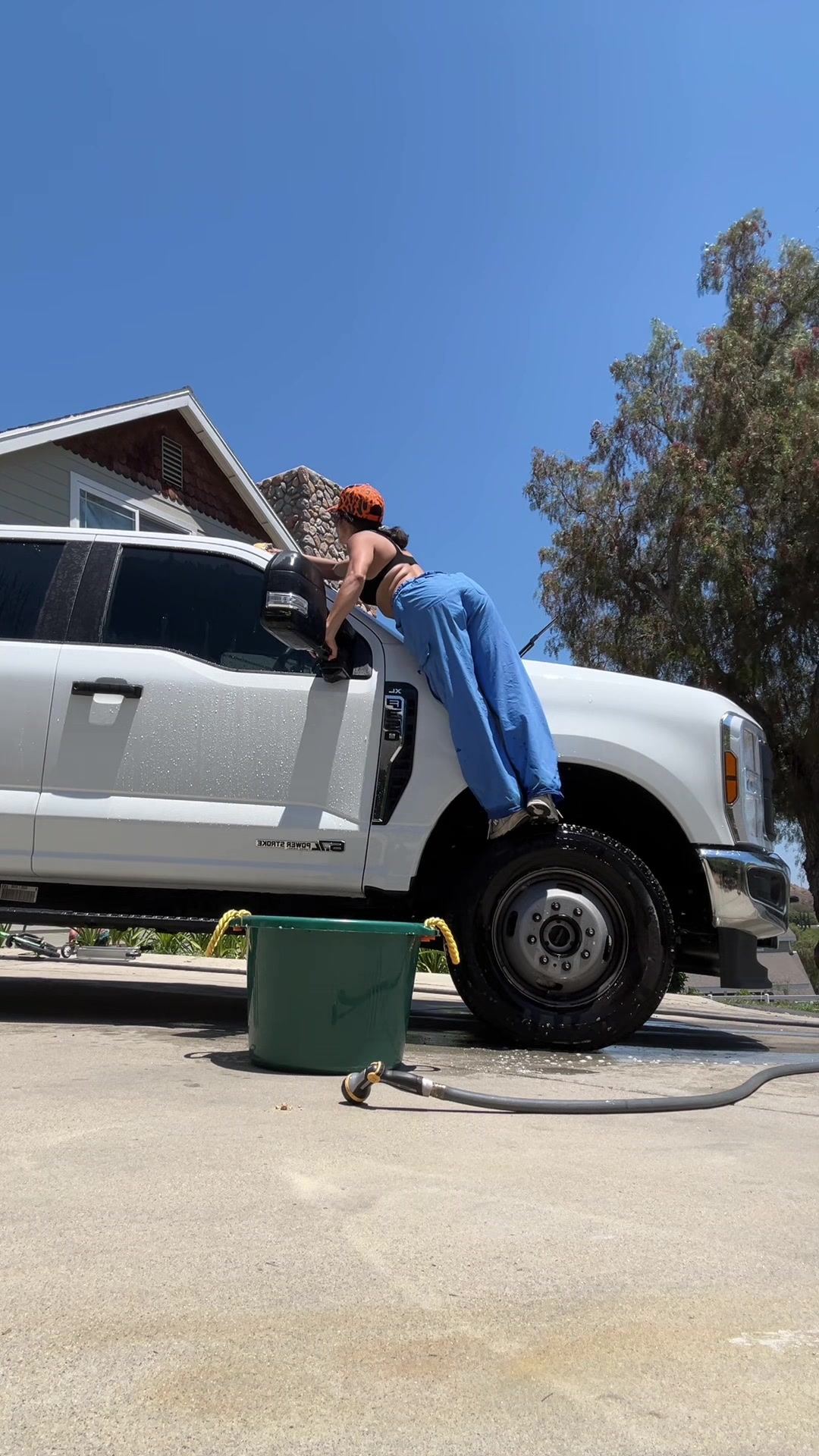 @momsmedicine