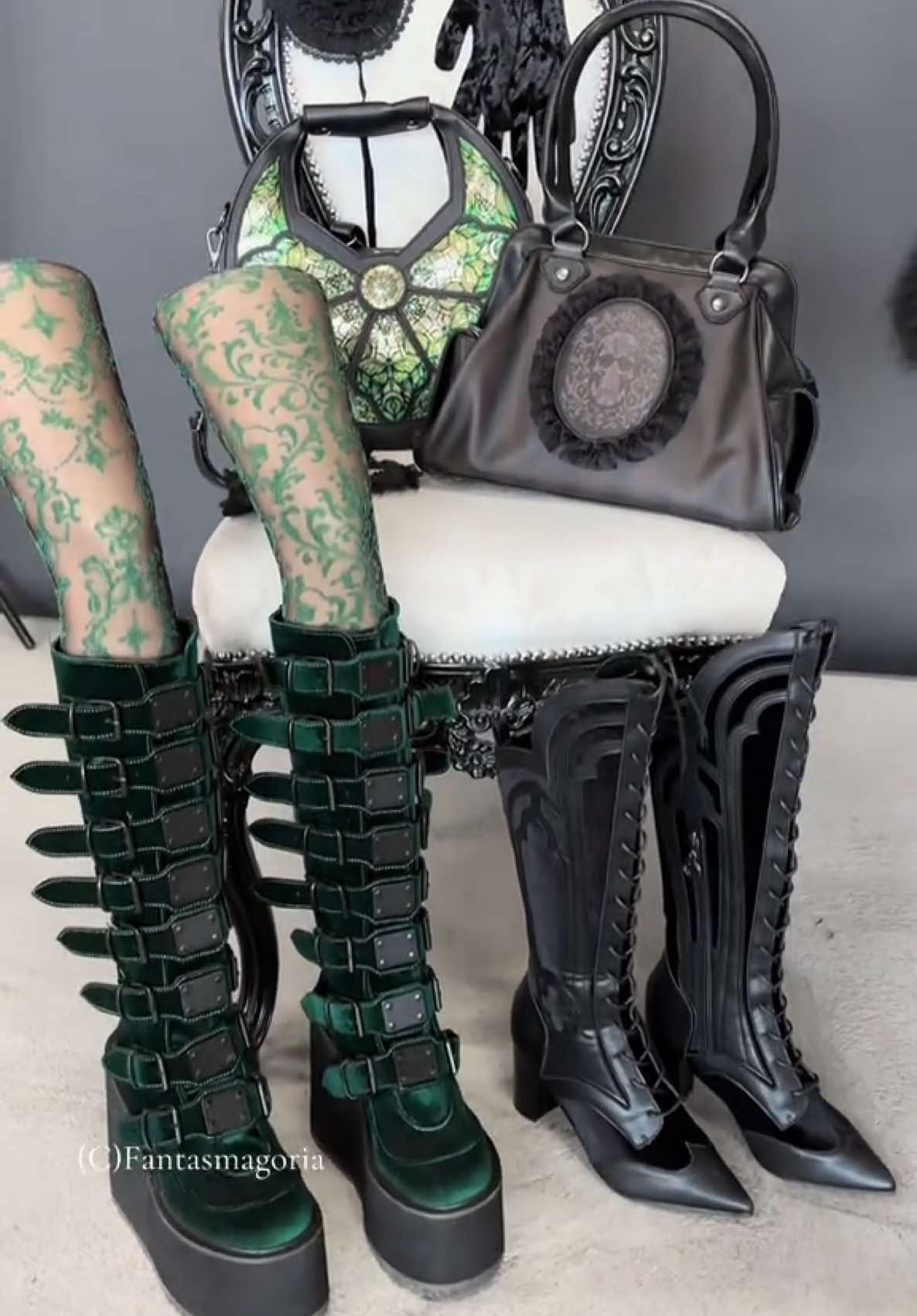 @Fantasmagoria