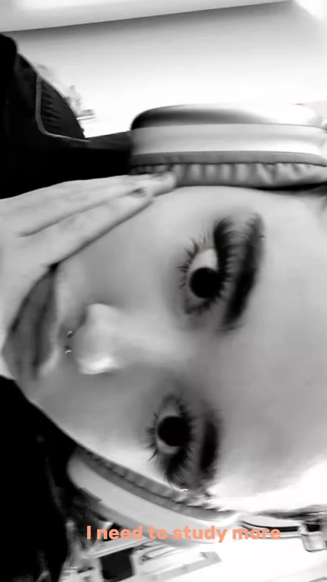 @𝓢𝓮𝓻𝓮𝓷𝓪 😈🖤💀☠️