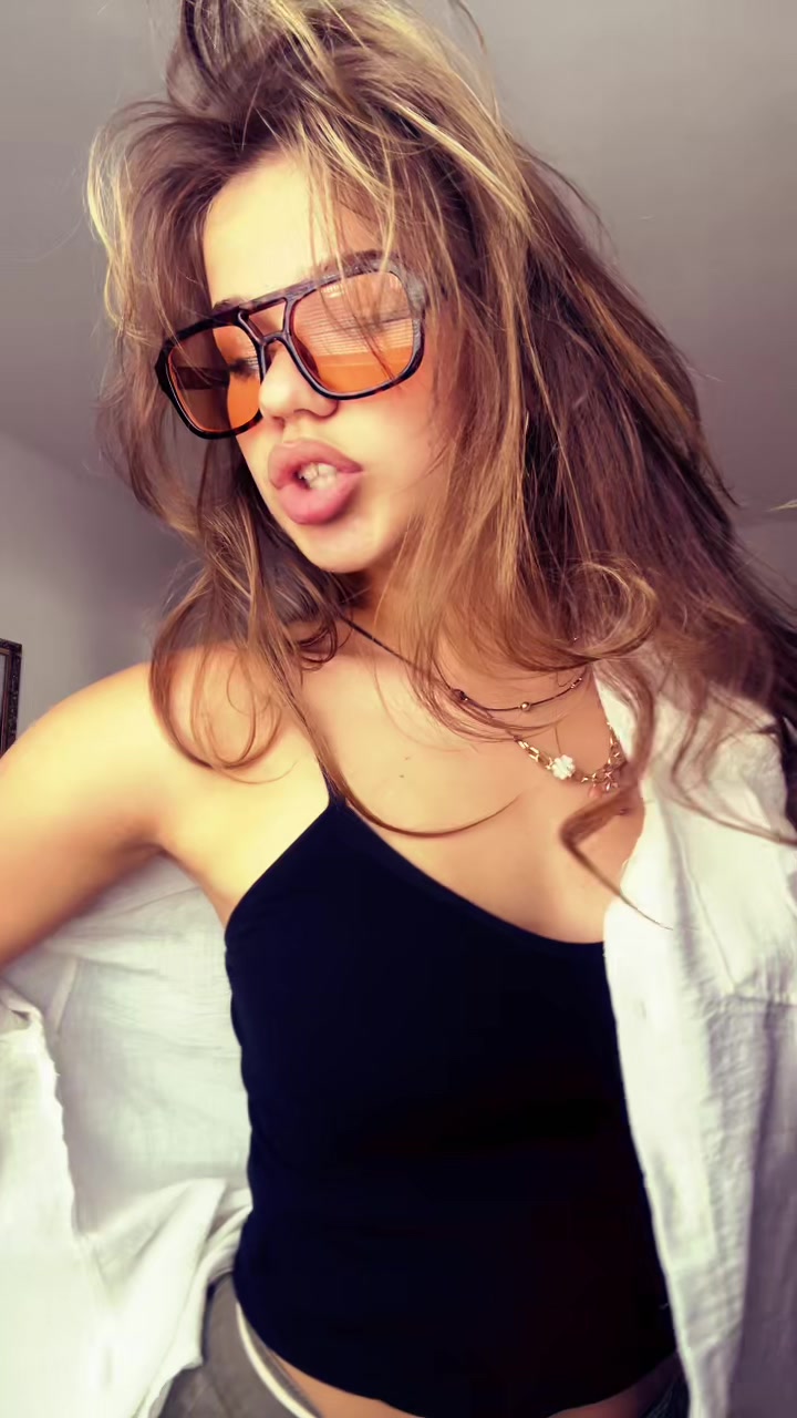 @𝒥𝑜𝒽𝒶𝓃𝓃𝒶