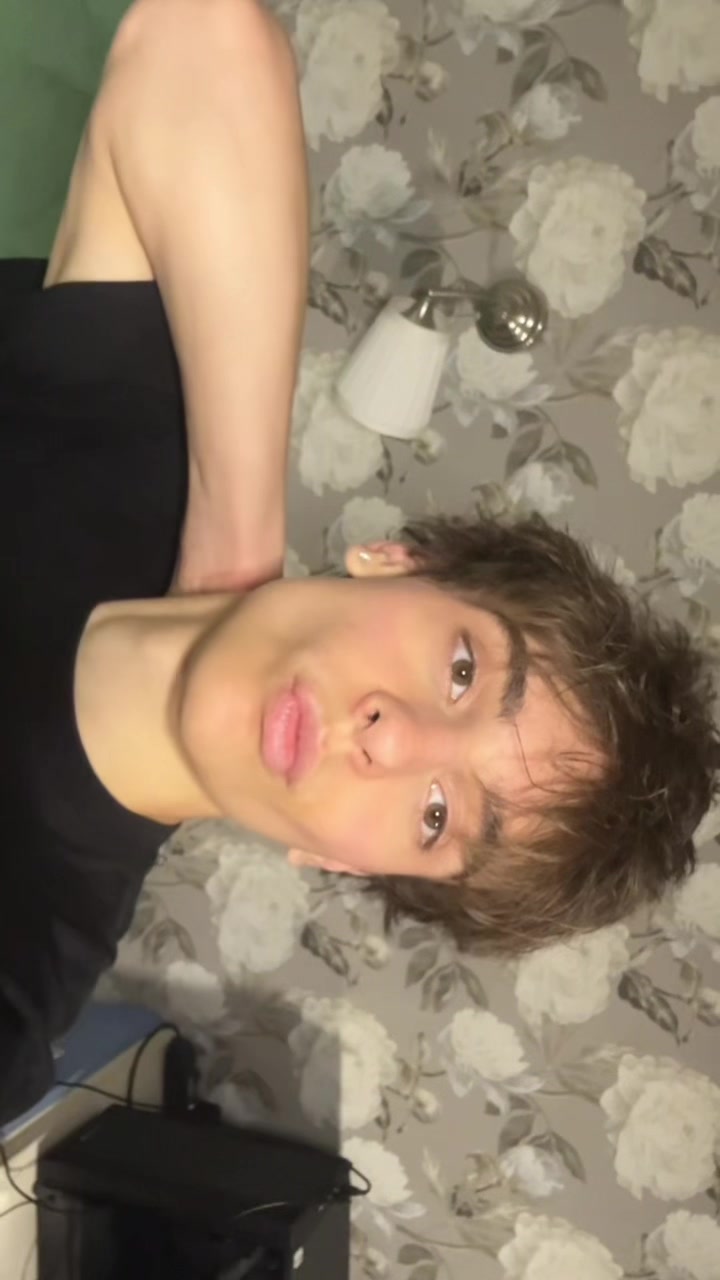 @Thomass🌠