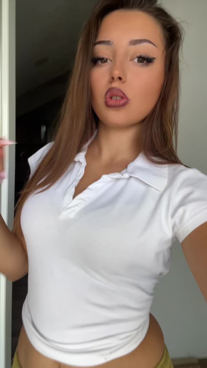 @Yllza