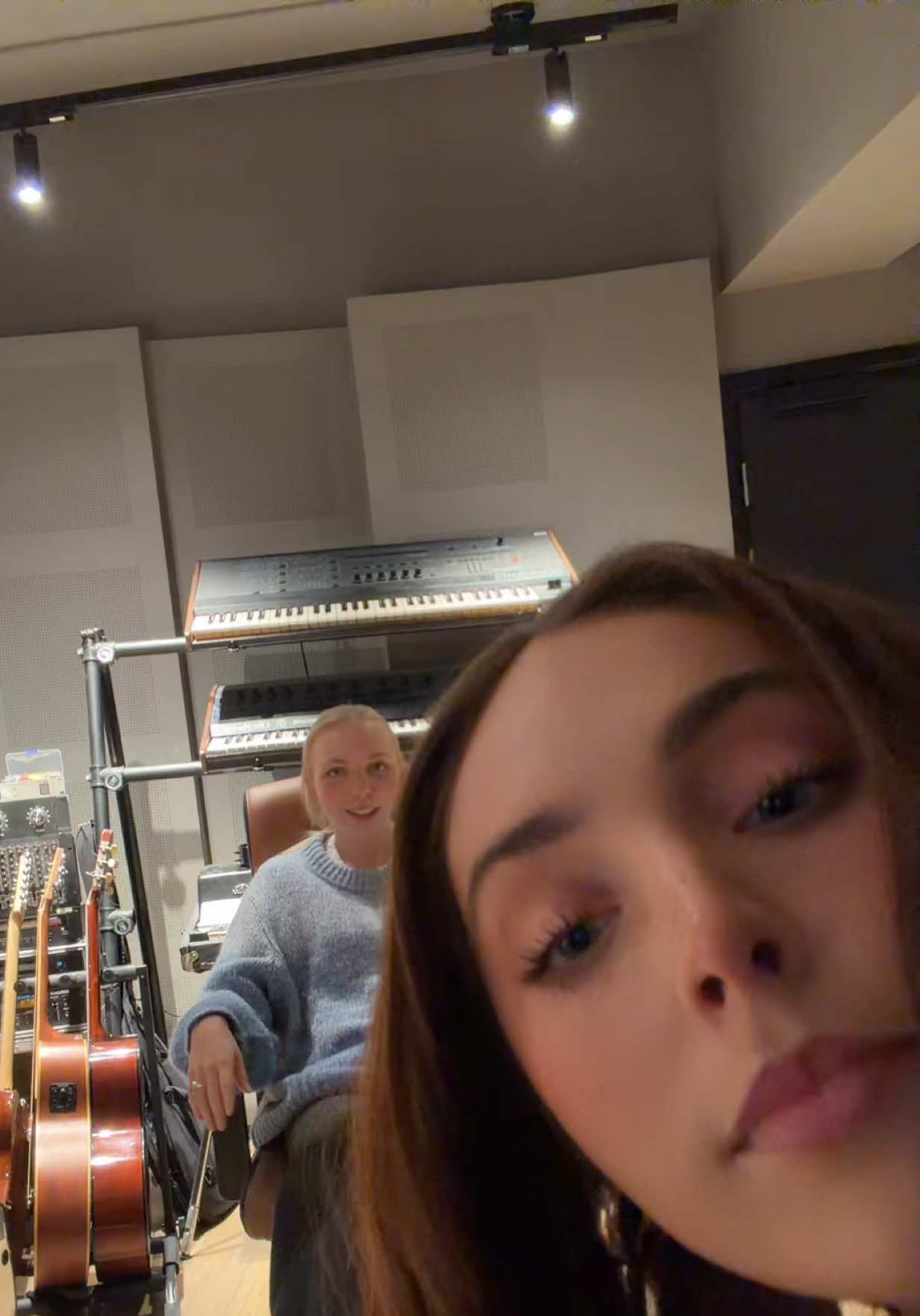 @MARI