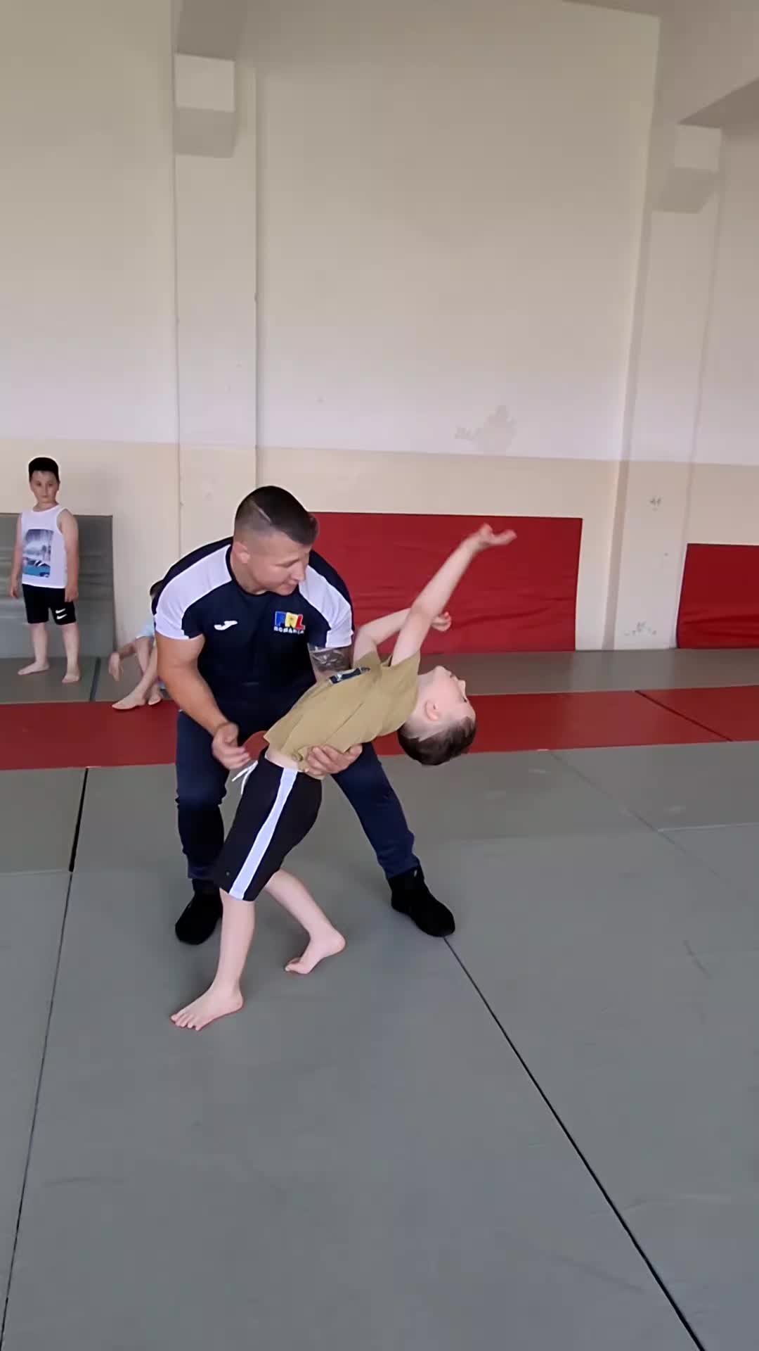 @Bogdan Chelaru