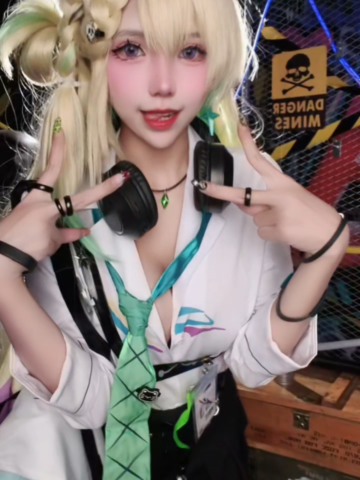 @Mewjiic